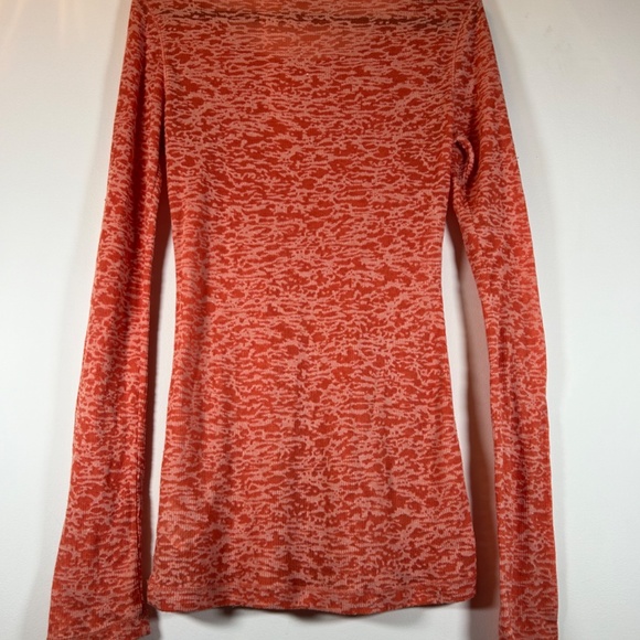 Miley Cyrus & Max Azria - Picture 2 of 3